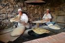 Պահանջվում են թոնրի լավաշի փուռի աշխատողներ Կապանում
